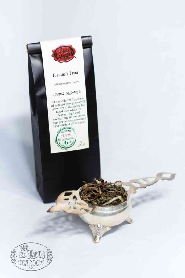 Online Tea Shop Loose Leaf Green Tea - Fortune's Favor Bags and Leaves Fruity Pear
