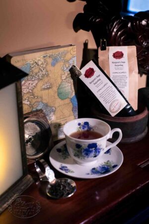 Online Tea Shop Loose Leaf Black Tea - Margaret's Hope Darjeeling in Teacup Puckery Currant