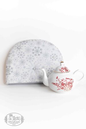 st-james-online-teashop-gifts-for-tea-lovers-wintery-design-tea-cozy