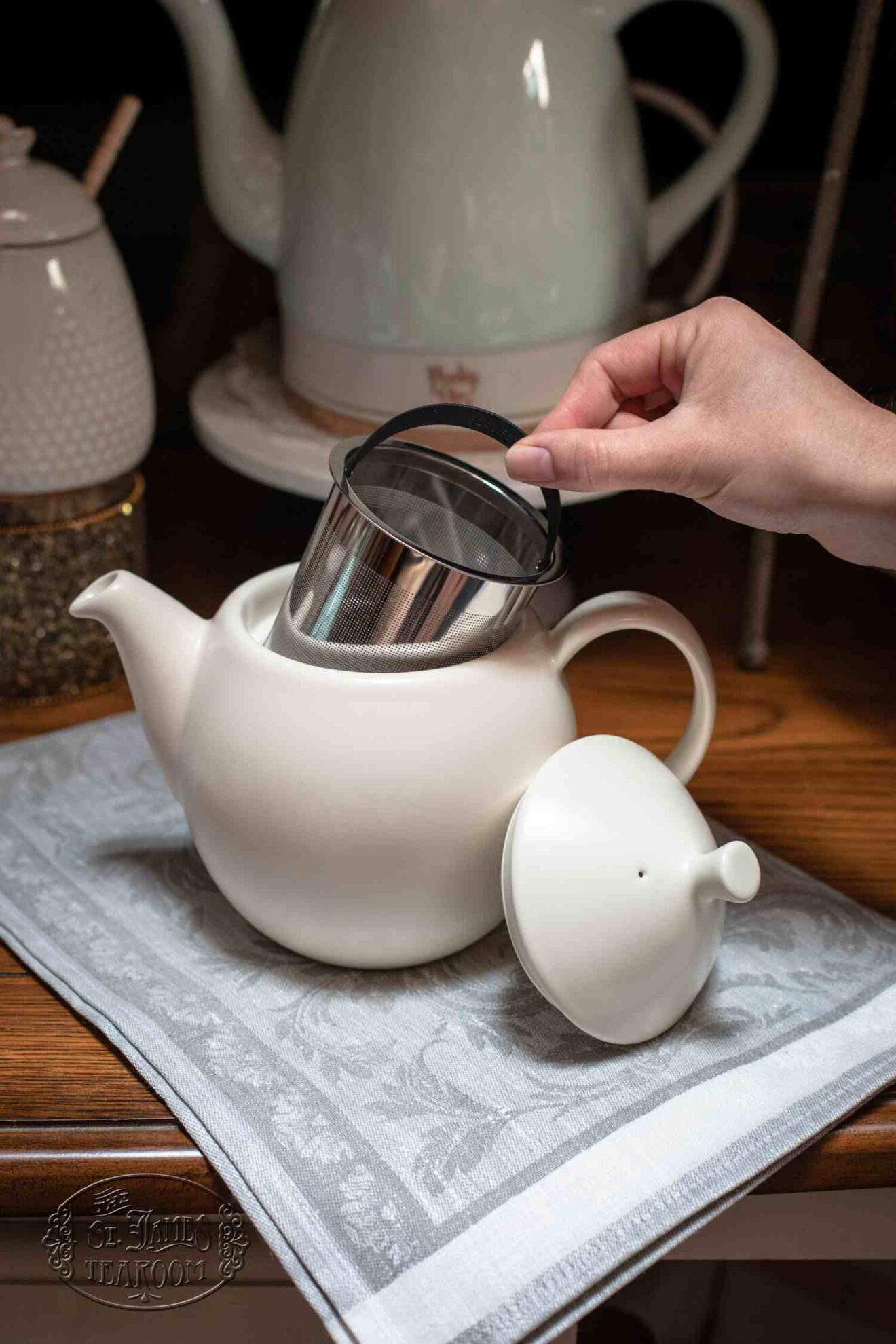 FORLIFE Dew Teapot with Basket Infuser St. James SHOP