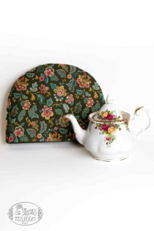 Tea Cozy: Midnight Bloom
