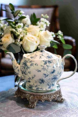 Blue Rose Toile Teapot