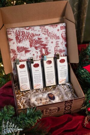 St James Tearoom Online Tea Shop - St James Favorites Tea Gift - Christmas Edition
