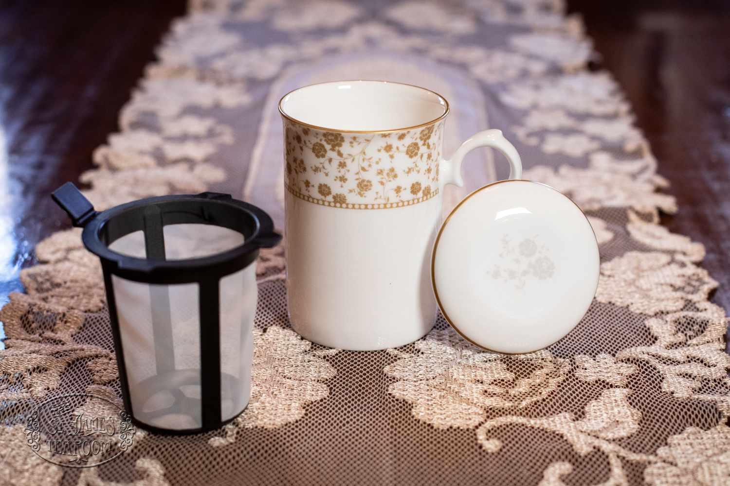 St. James Tearoom Fine Bone China - Emmai's Roses Mug-for-Me