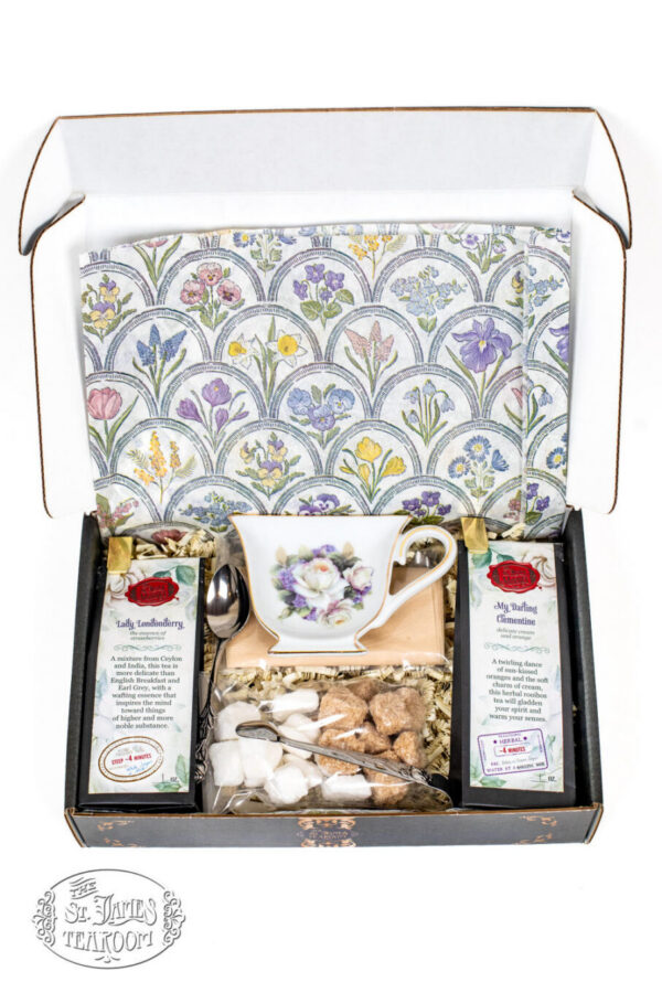 St James Online Tea Shop - Celebrations Gift Package - Midnight Blue Keepsake Box - Inside