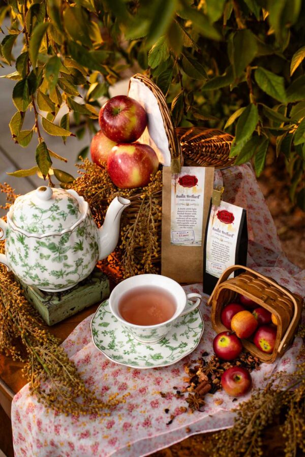 StJamesTearoomShopLooseLeafCaffeineFreeHerbalTeasSunlitOrchardVignette